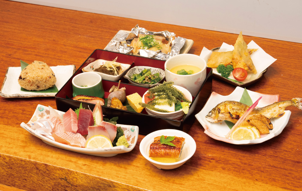 5,500円(税込)コース 個別料理10品【2名様より】飲み放題2時間30分込み